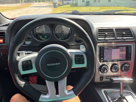 2014 Dodge Challenger SRT8