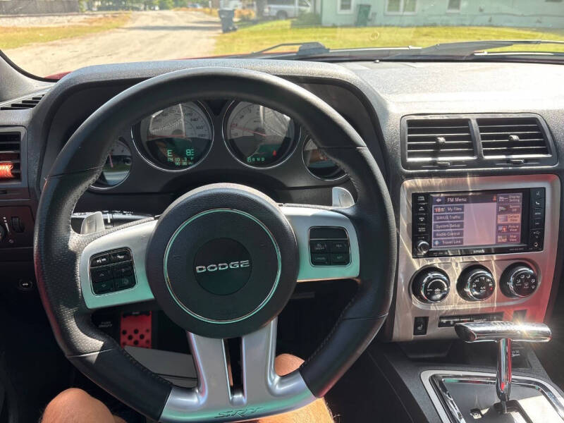 2014 Dodge Challenger SRT8