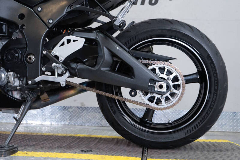 2025 Kawasaki Ninja ZX-10R ABS