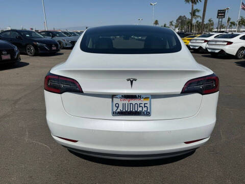 2020 Tesla Model 3 Standard Range Plus