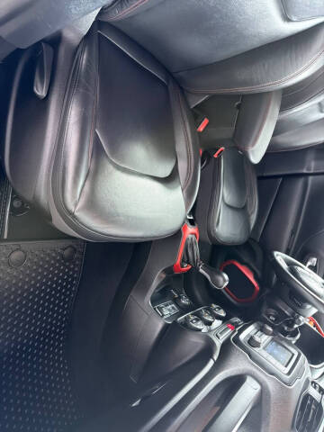 2016 Jeep Renegade Trailhawk