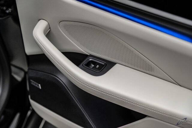 2025 Porsche Macan 4 Electric