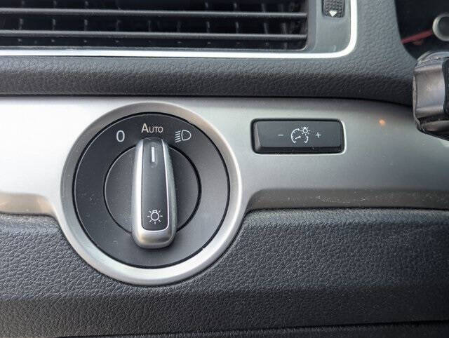 2014 Volkswagen Passat