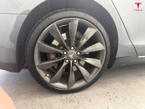 2013 Tesla Model S Performance