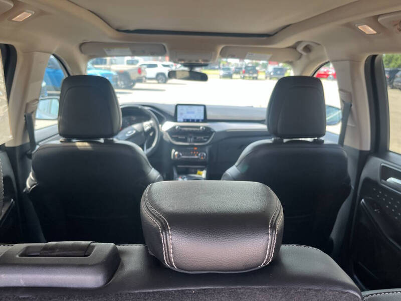 2020 Ford Escape SEL