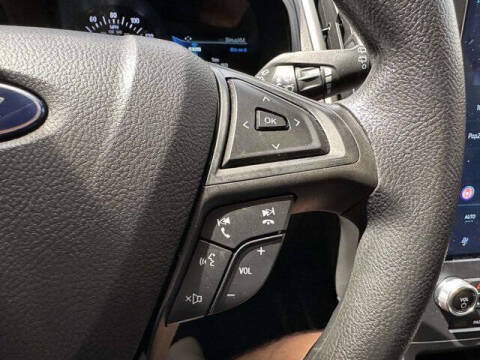 2023 Ford Edge SE
