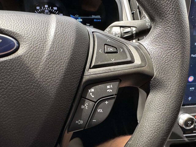 2023 Ford Edge SE