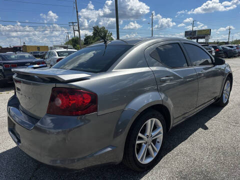 2013 Dodge Avenger SE V6