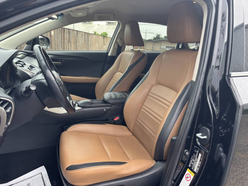 2016 Lexus NX 200t