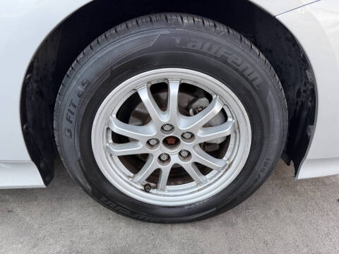 2016 Toyota Prius Three