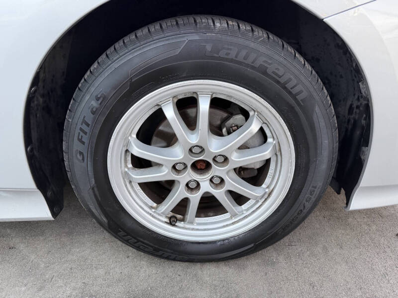 2016 Toyota Prius Three