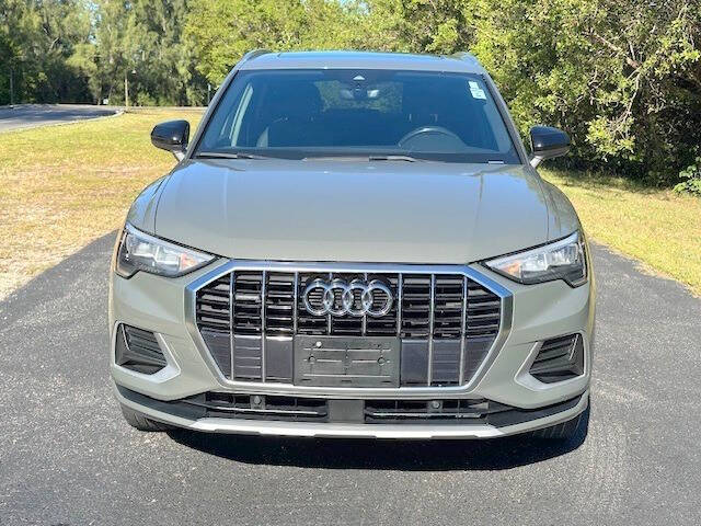 2020 Audi Q3 Premium photo 2