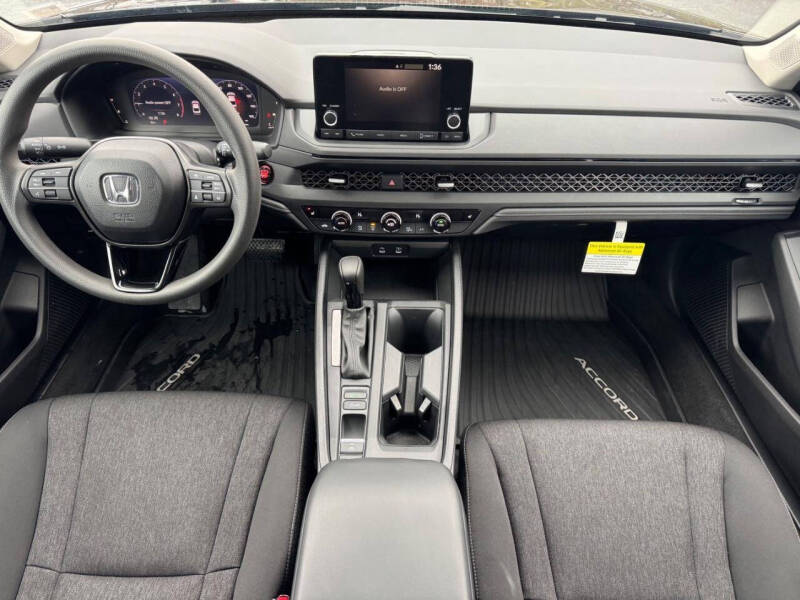 2025 Honda Accord SE