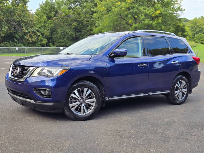 2017 Nissan Pathfinder SL