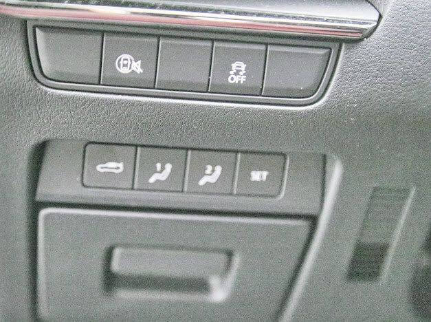 2025 Mazda Mazda3 Sedan 2.5 S Carbon Edition