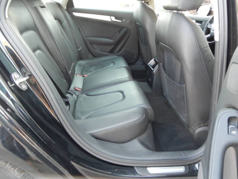 2010 Audi A4 2.0T quattro Premium