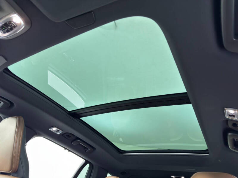 2022 Volvo XC90 Recharge T8 Inscription 7P