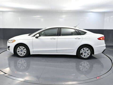 2019 Ford Fusion S