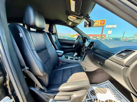 2019 Jeep Grand Cherokee Altitude
