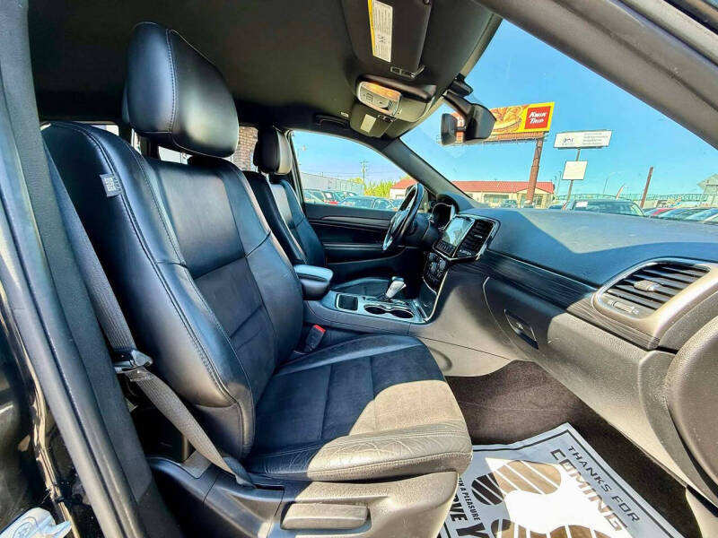 2019 Jeep Grand Cherokee Altitude