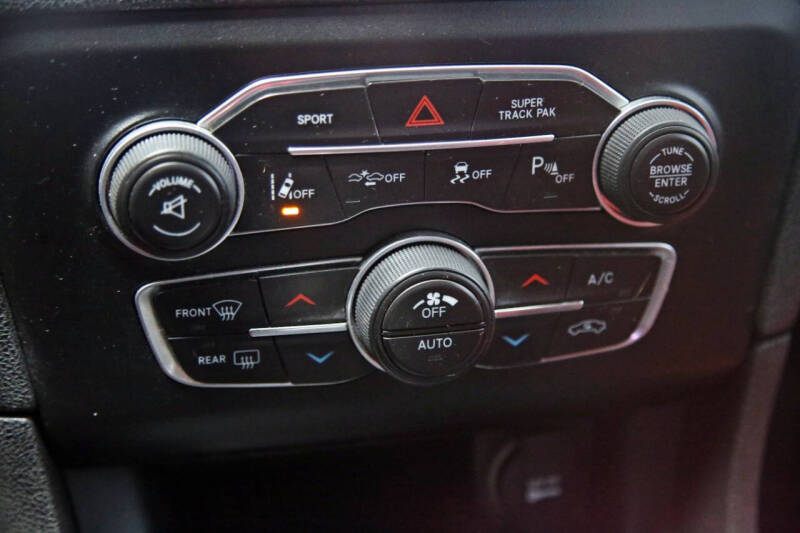 2015 Dodge Charger R/T Scat Pack