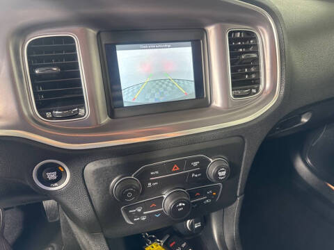 2019 Dodge Charger SXT