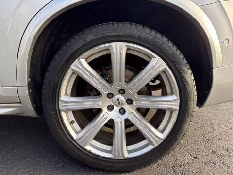 2017 Volvo XC90 T6 Inscription