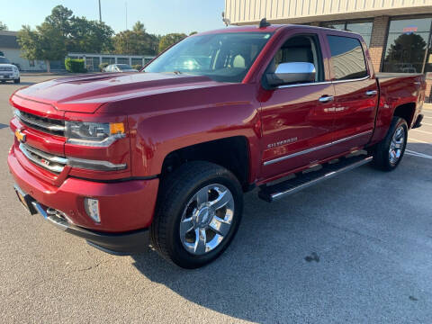 2018 Chevrolet Silverado 1500 for sale at Greenville Auto World in Greenville NC