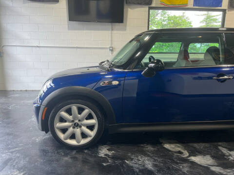 2004 MINI Cooper S