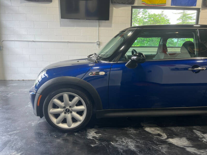 2004 MINI Cooper S
