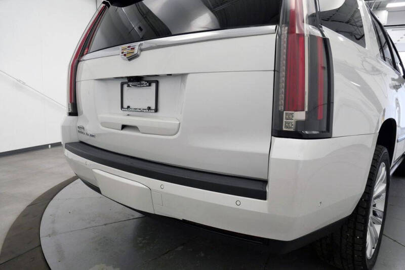 2020 Cadillac Escalade Platinum