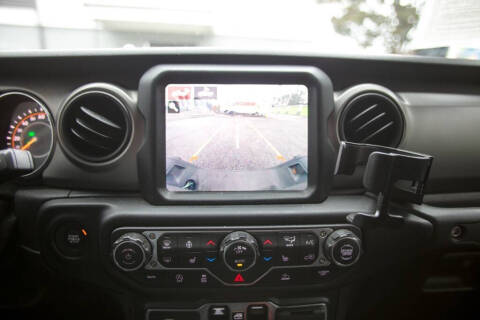 2020 Jeep Gladiator Sport