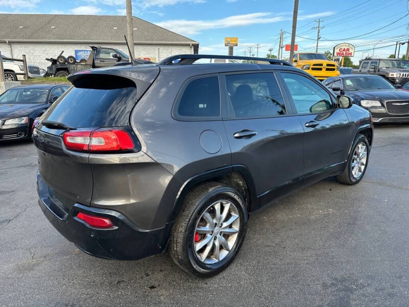 2018 Jeep Cherokee Tech Connect