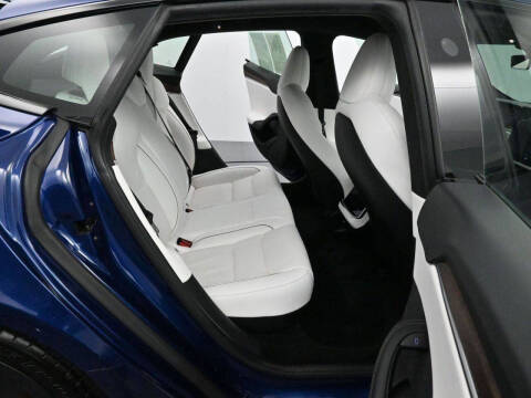 2021 Tesla Model S Plaid