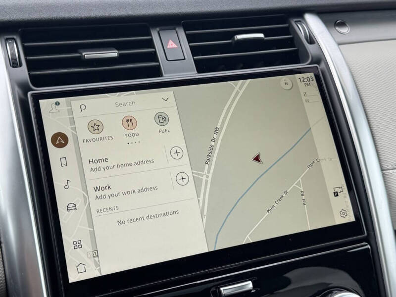 2023 Land Rover Discovery P300 S R-Dynamic