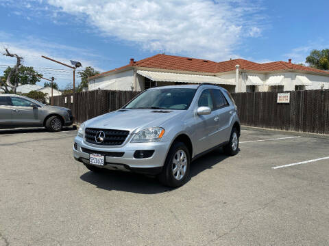 2006 Mercedes-Benz M-Class for sale at Road Runner Motors in San Leandro CA