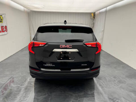 2020 GMC Terrain SLE