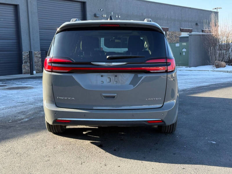 2023 Chrysler Pacifica Limited