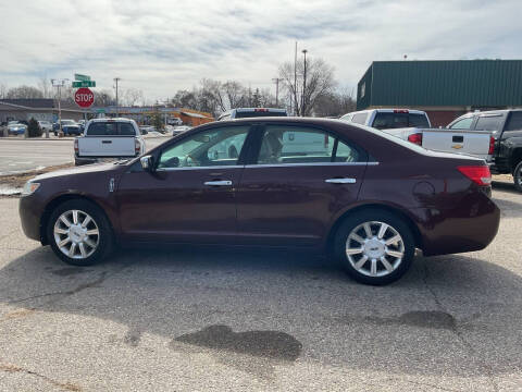 2012 Lincoln MKZ for sale at Shakopee Redline Motors in Shakopee MN