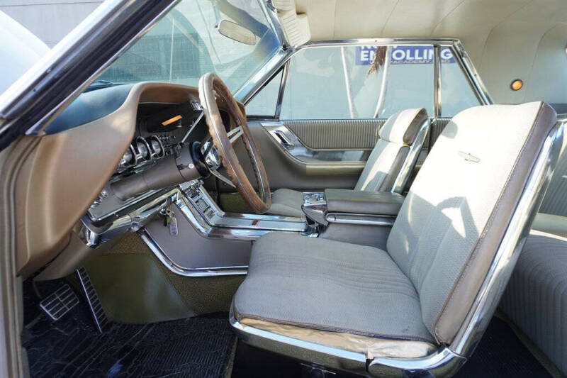 1964 Ford Thunderbird