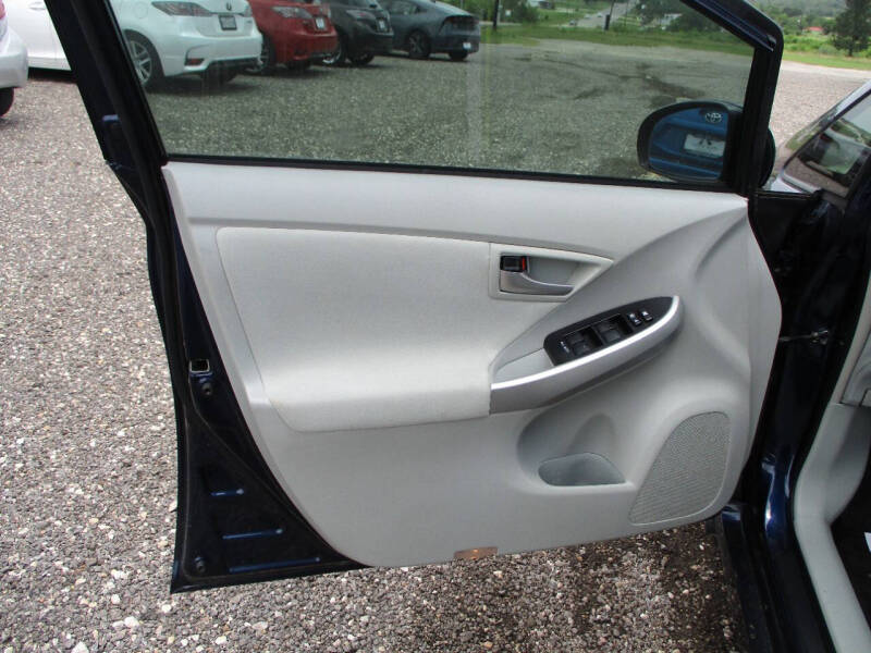 2014 Toyota Prius Three