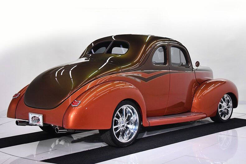 1940 Ford Deluxe
