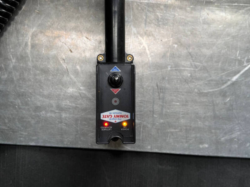 2022 Chevrolet Express 2500