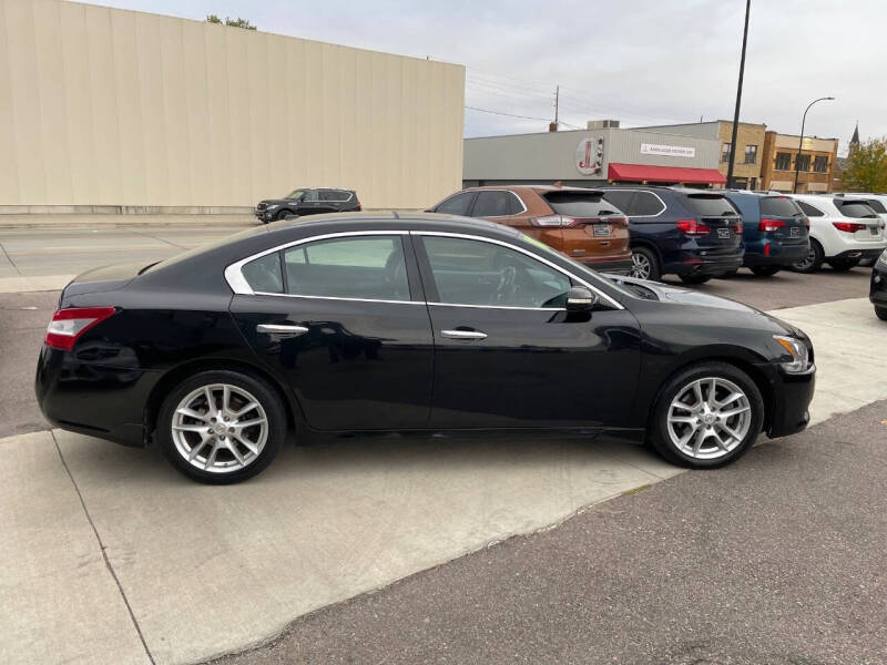 2010 Nissan Maxima 3.5 SV
