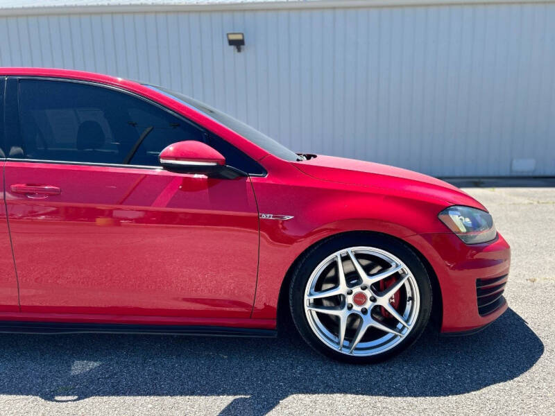 2017 Volkswagen Golf GTI SE