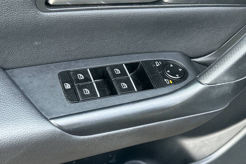 2024 Mazda CX-50 2.5 S Preferred