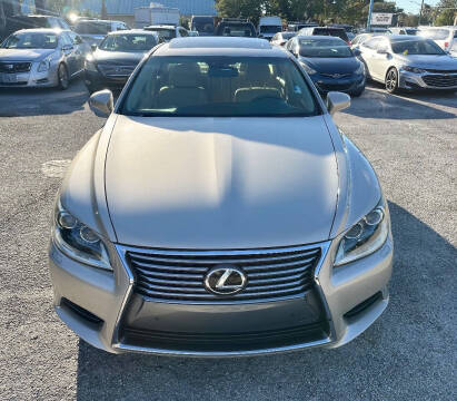 2013 Lexus LS 460
