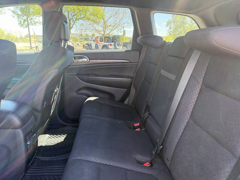 2018 Jeep Grand Cherokee Laredo E