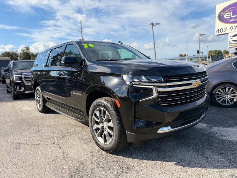 2024 Chevrolet Suburban LT
