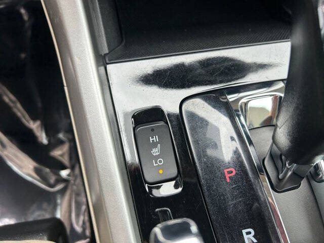 2017 Honda Accord EX-L V6 w/Navi w/Honda Sensing